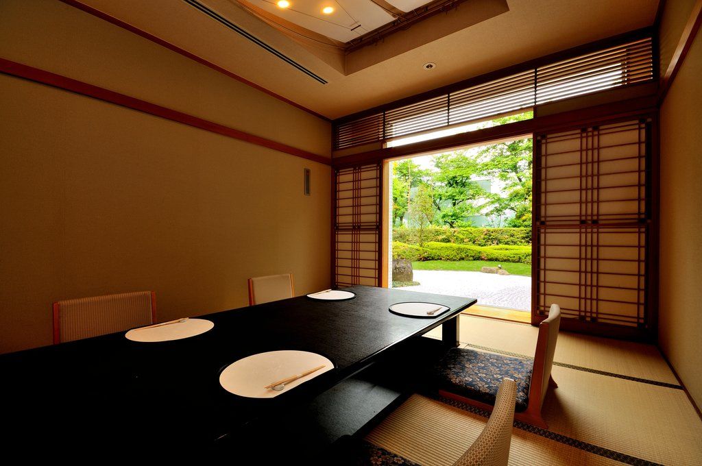 Rembrandt Hotel Ebina Esterno foto